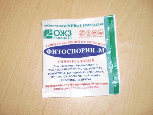 Los fertilizantes químicos para la protección contra las enfermedades - Fitosporin -M