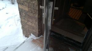 4 causas de nebulización puerta: cómo eliminar el empañamiento y la congelación de las puertas