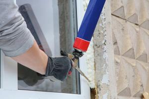 ¿Por qué articulaciones de montaje cuando las ventanas de instalación se debe de acuerdo con GOST: Taller
