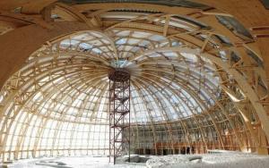 En San Petersburgo, una de las mayores cúpula de madera en el mundo! Y lo que es su altura?