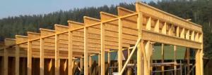 ¿Cómo es la longitud del techo de vigas de madera