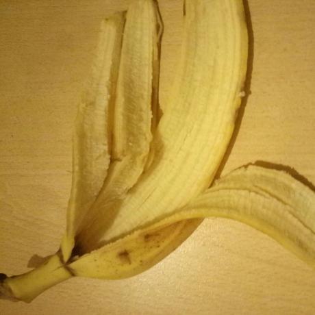 cáscara de plátano puede ayudar a aliviar el estrés, si se prepara una decocción de ella y la bebida.