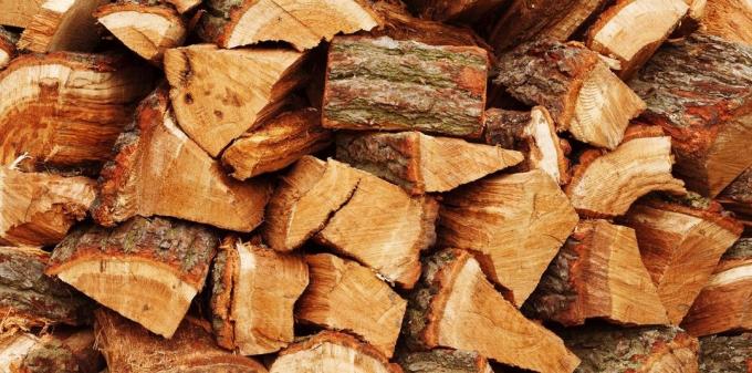 La madera de roble es generalmente más caro que todos los demás